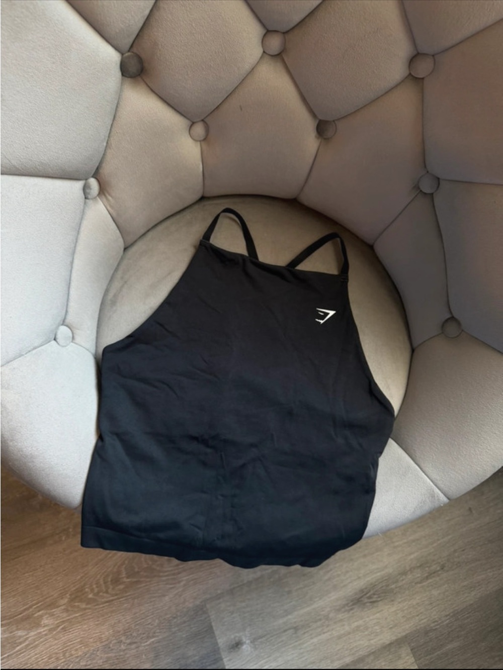 Gymshark Women's Seamless High-Neck Crop Tank - Black size medium